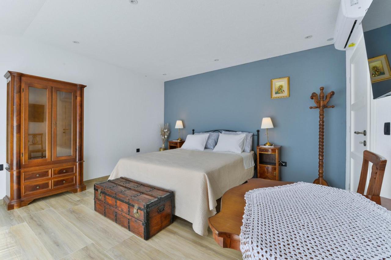 Modern Rustic Villa Kate เบนโควัส ภายนอก รูปภาพ