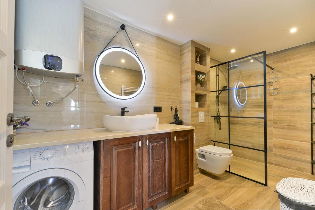 Modern Rustic Villa Kate เบนโควัส ภายนอก รูปภาพ